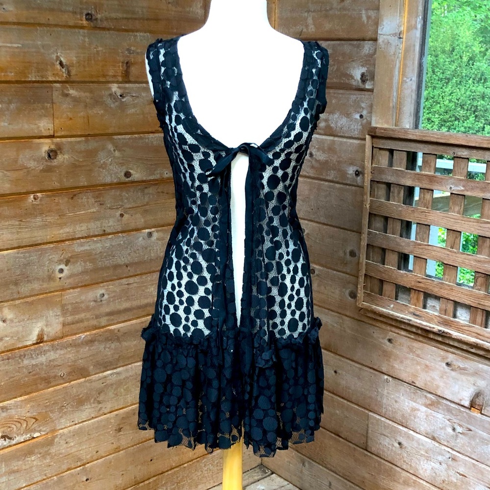 Miss Me - Lace Cover Up - S